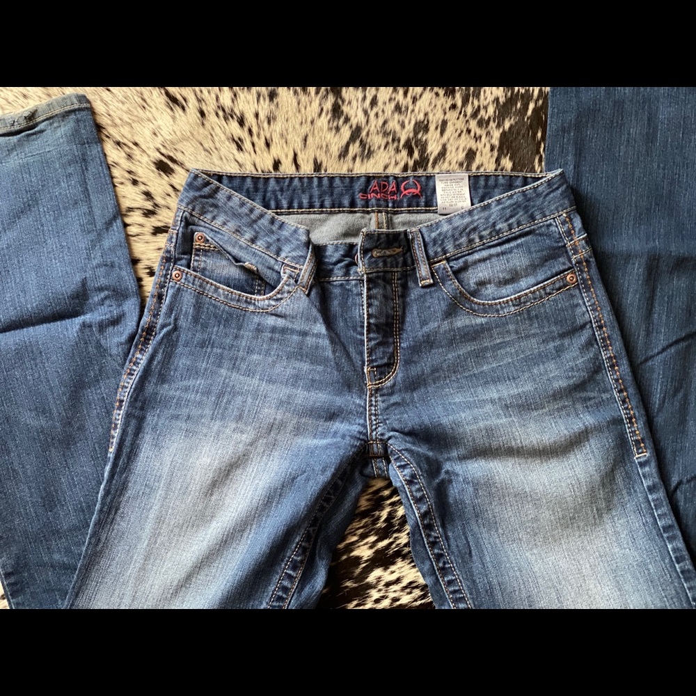 Women’s Cinch Ada Jeans size 5 Long (28)